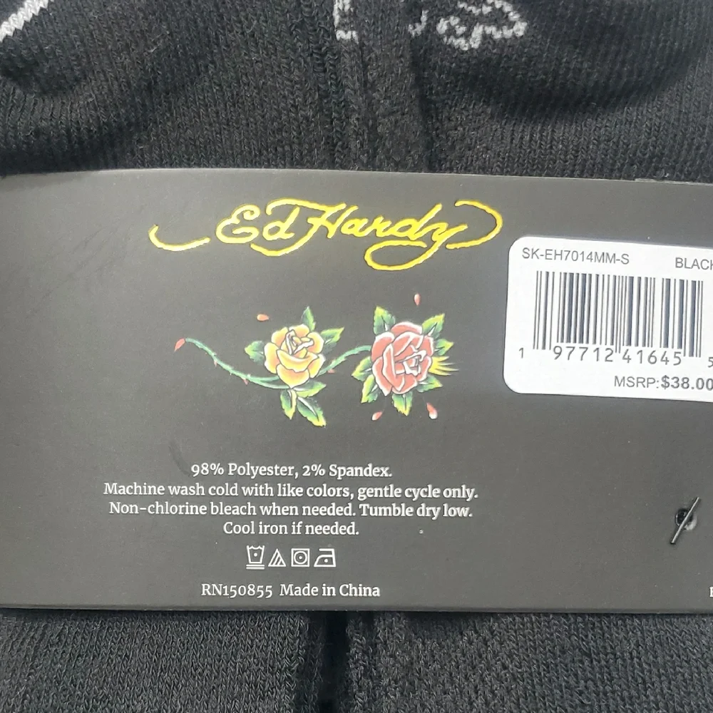 Ed Hardy Black Athletic Quarter Socks with White Trim – 8 Pair